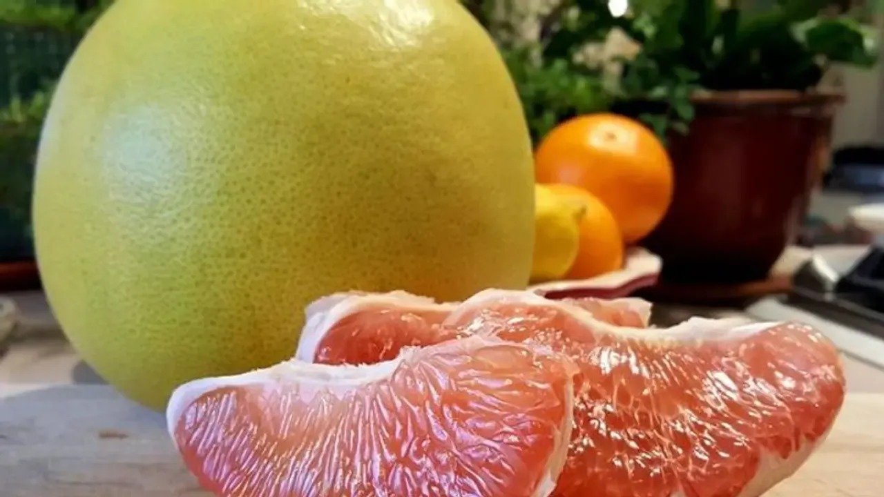 w-1280,h-720,imgid-01eabk4sa2ysj8f4v053p6mg6z,imgname-chinese-pomelos-38-jpg