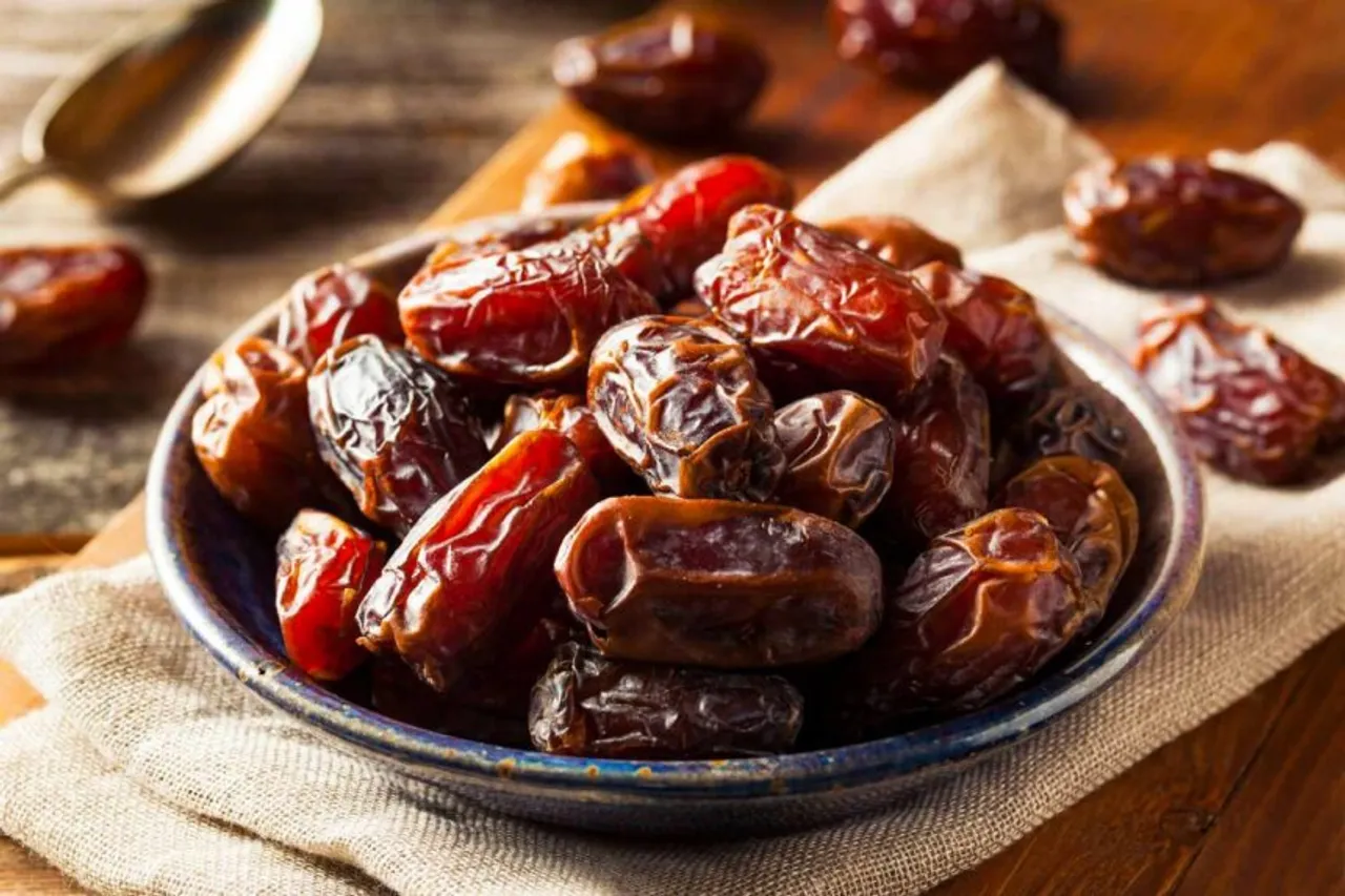 Dates-860x573