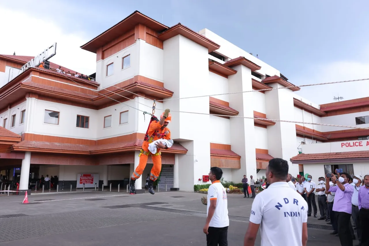 7cff5b84-704a-4fa3-acba-0305e0ca4b34