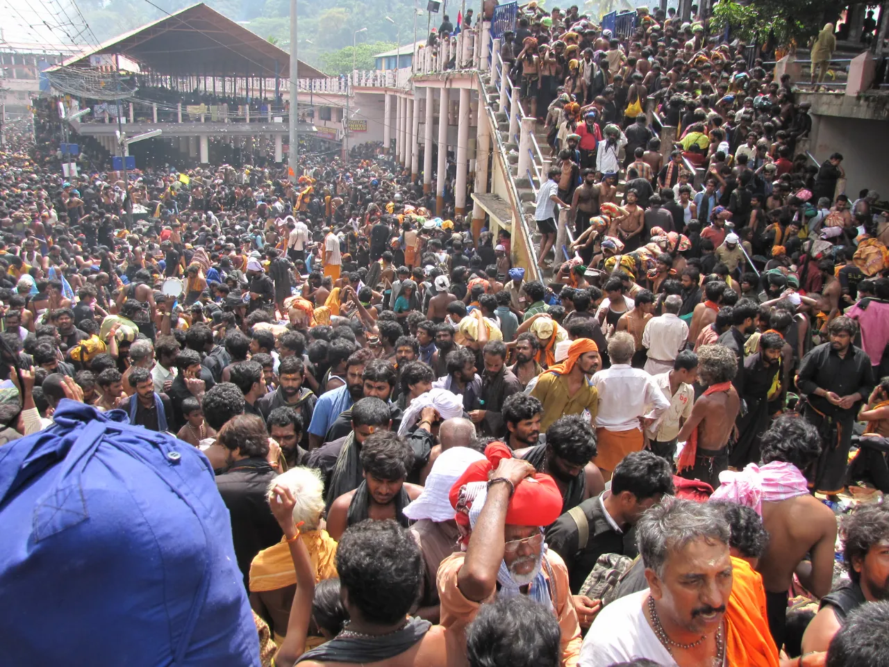 sabarimala makaravilakku