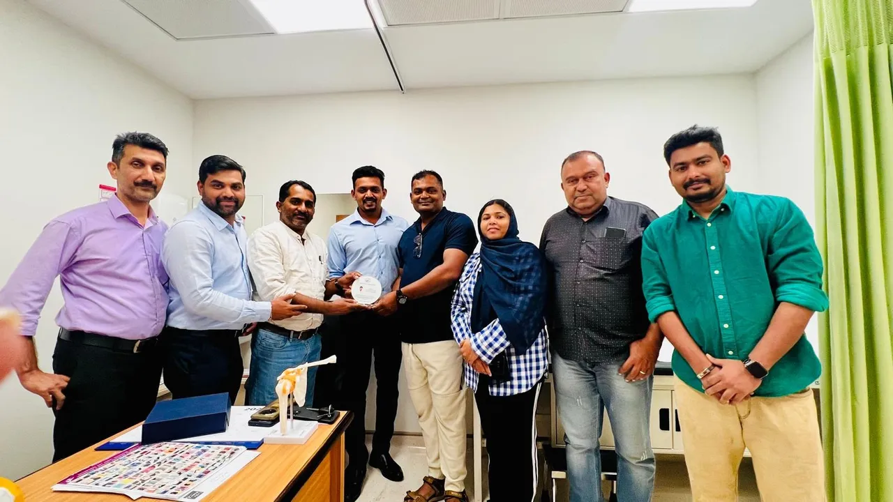 7d7b5e3c-b4e4-4025-bd11-08ab8ec37e07