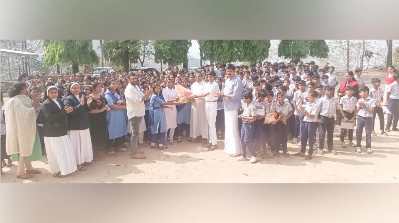 vellikulam school students