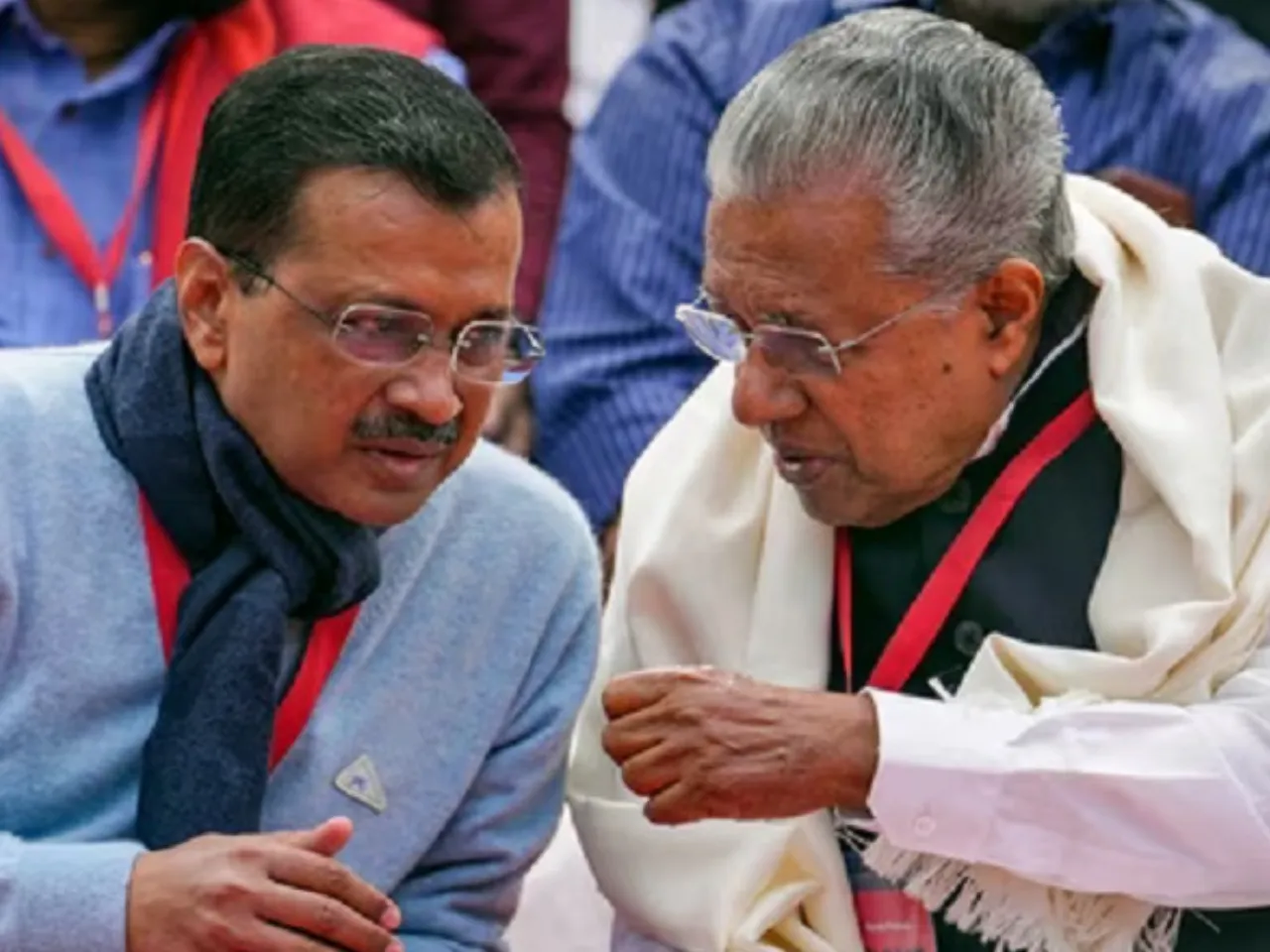 arvind kejriwal pinarayi vijayan