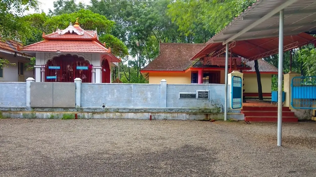 ezhacheri kavinpuram temple