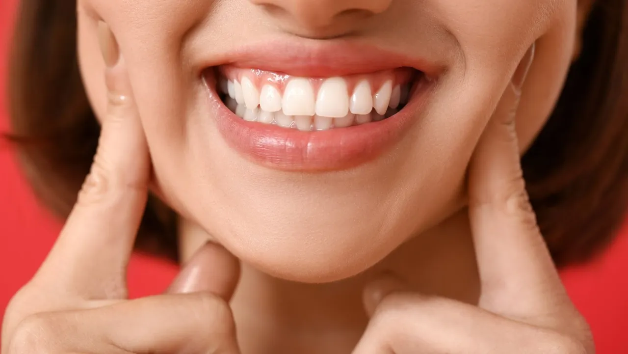 patient-relieved-after-taking-ibuprofen-for-tooth-pain