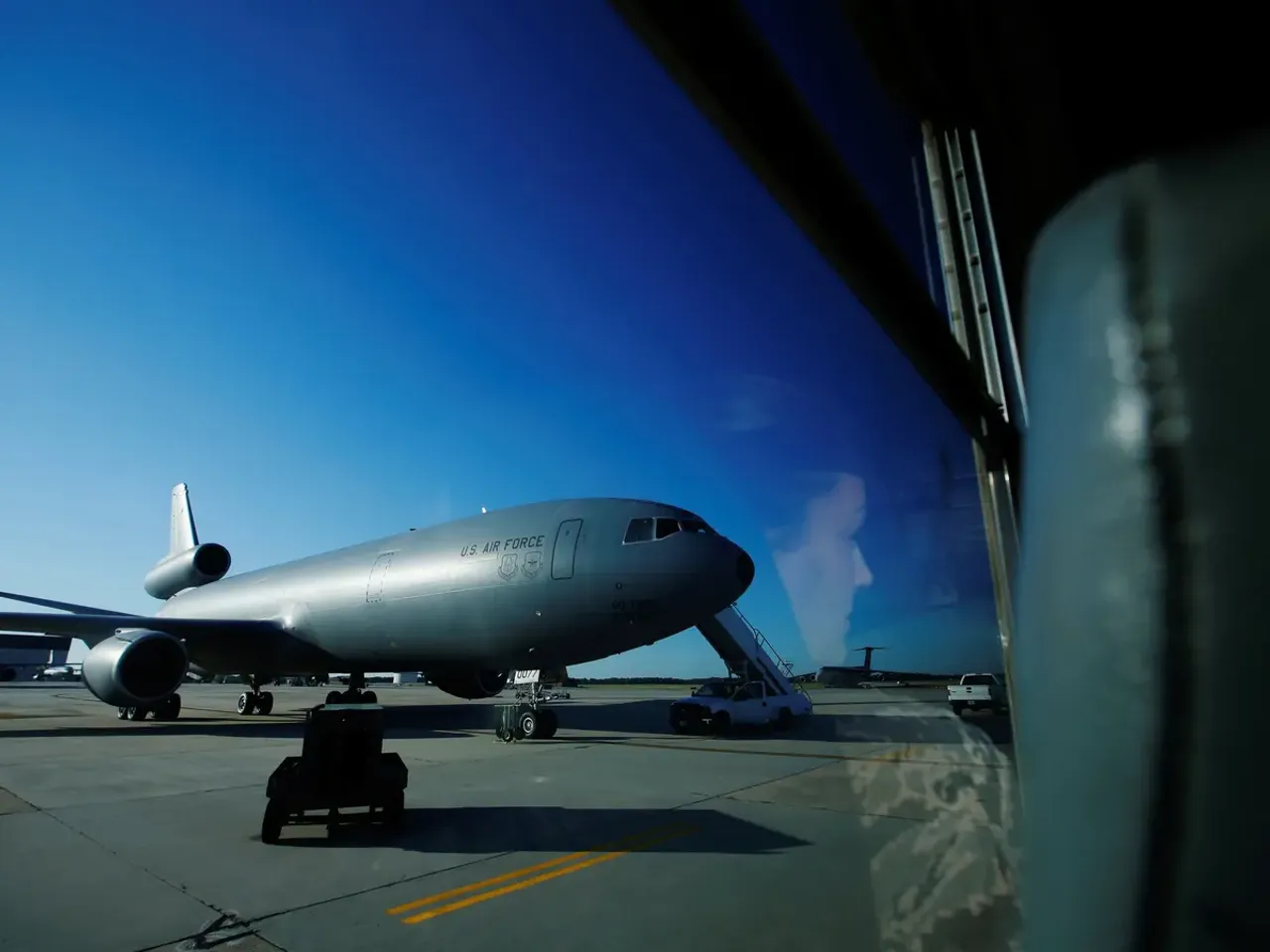 8e23150f-59ef-4208-aeef-aaeeb4fe3818