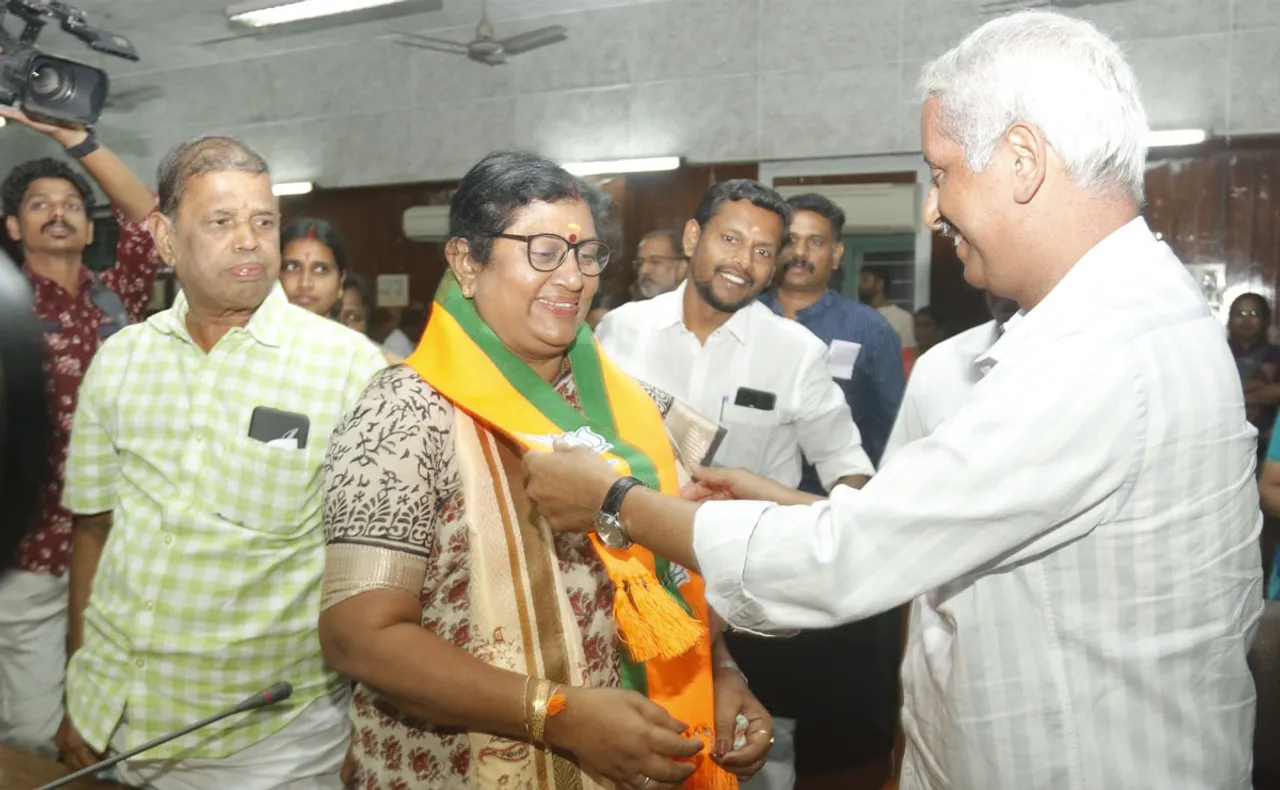 prameela sasidharan-2