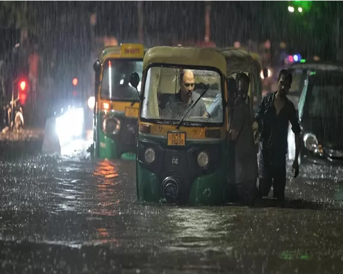 RED ALERT DELHI