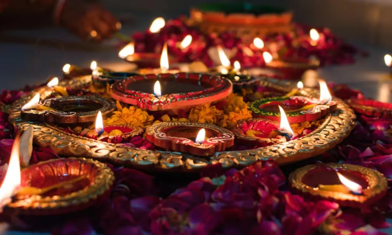 deepavali nee.jpg