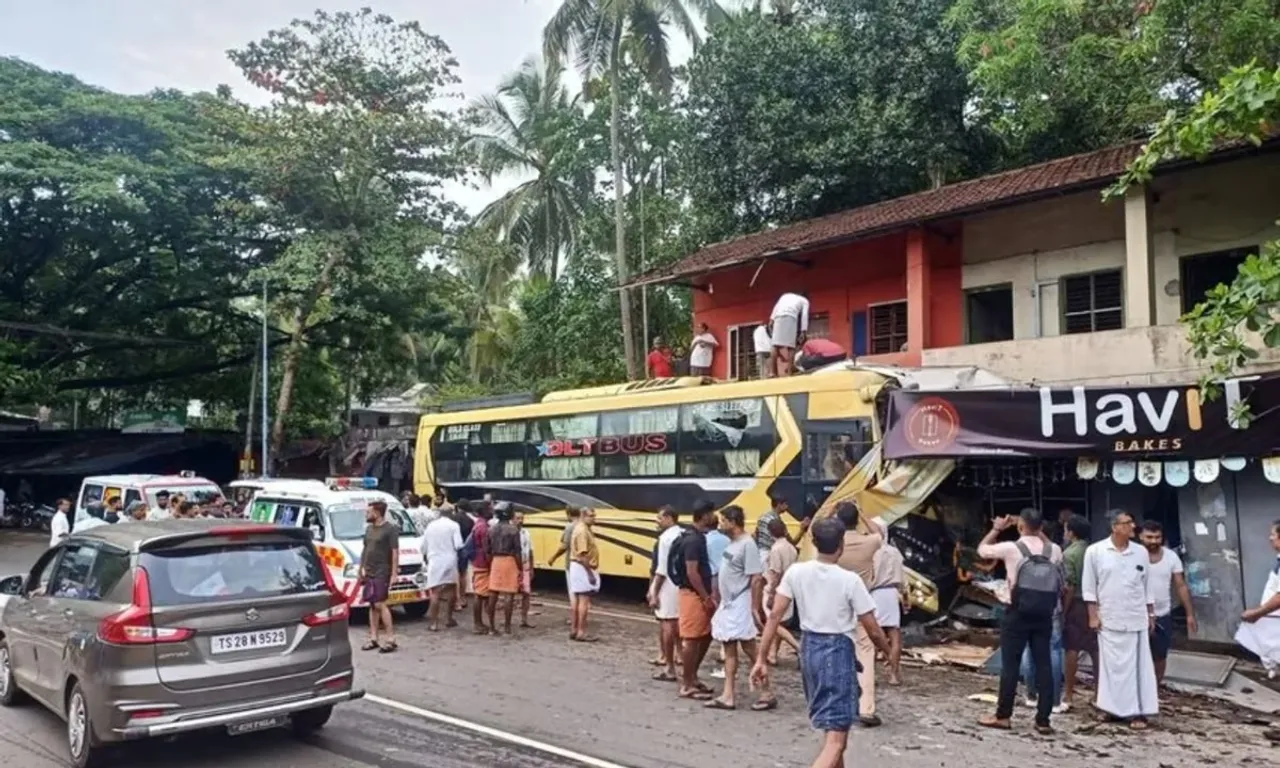 bus untitled.03z.jpg