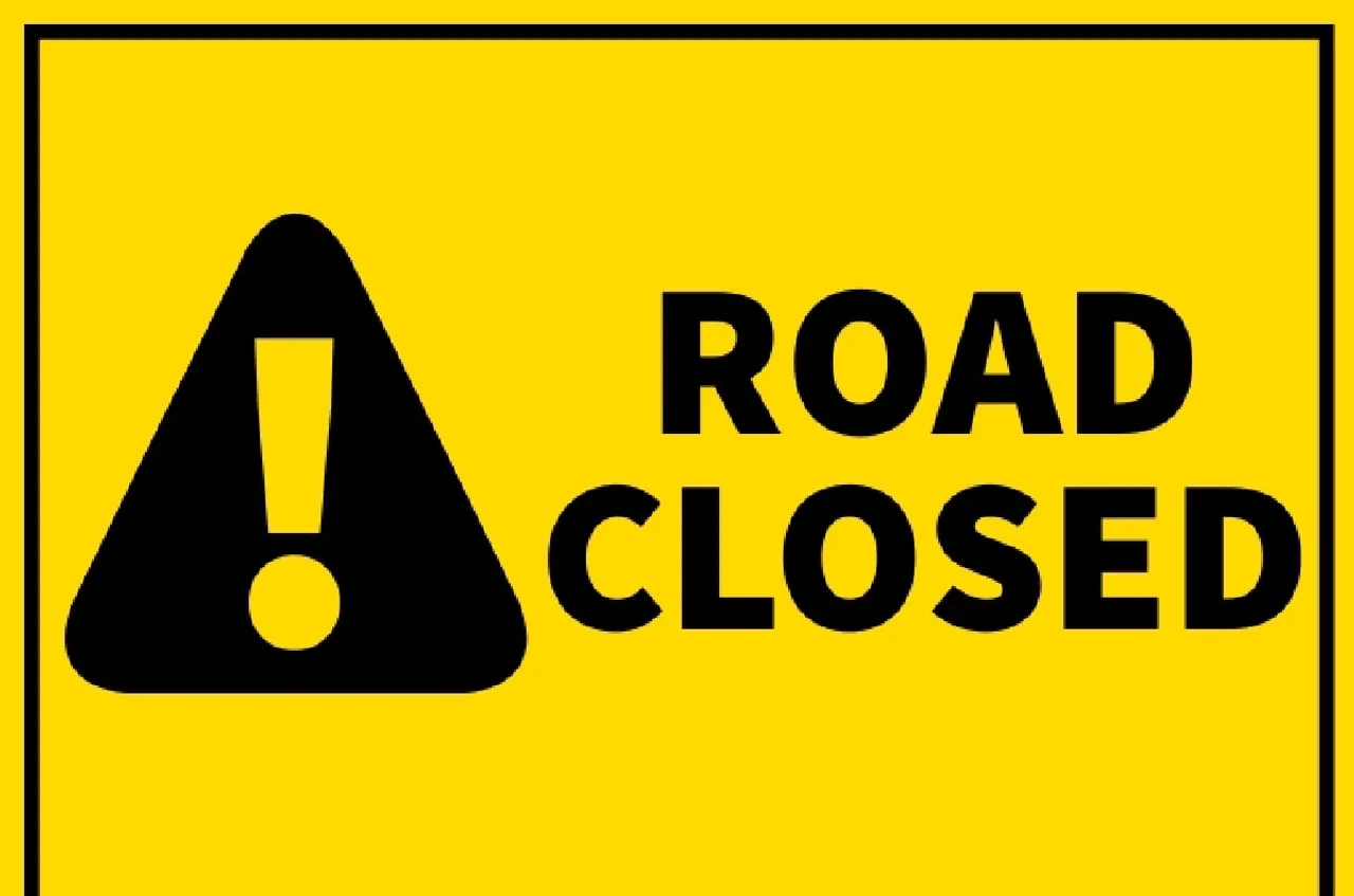 road closed 1