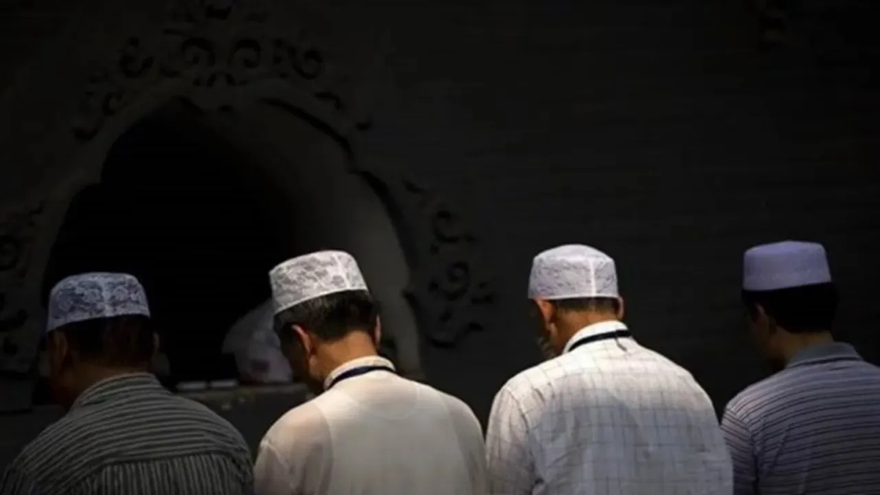 muslim Untitledrad