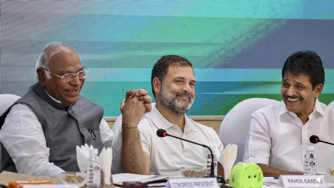 1428477-cwc-meeting2.jpg