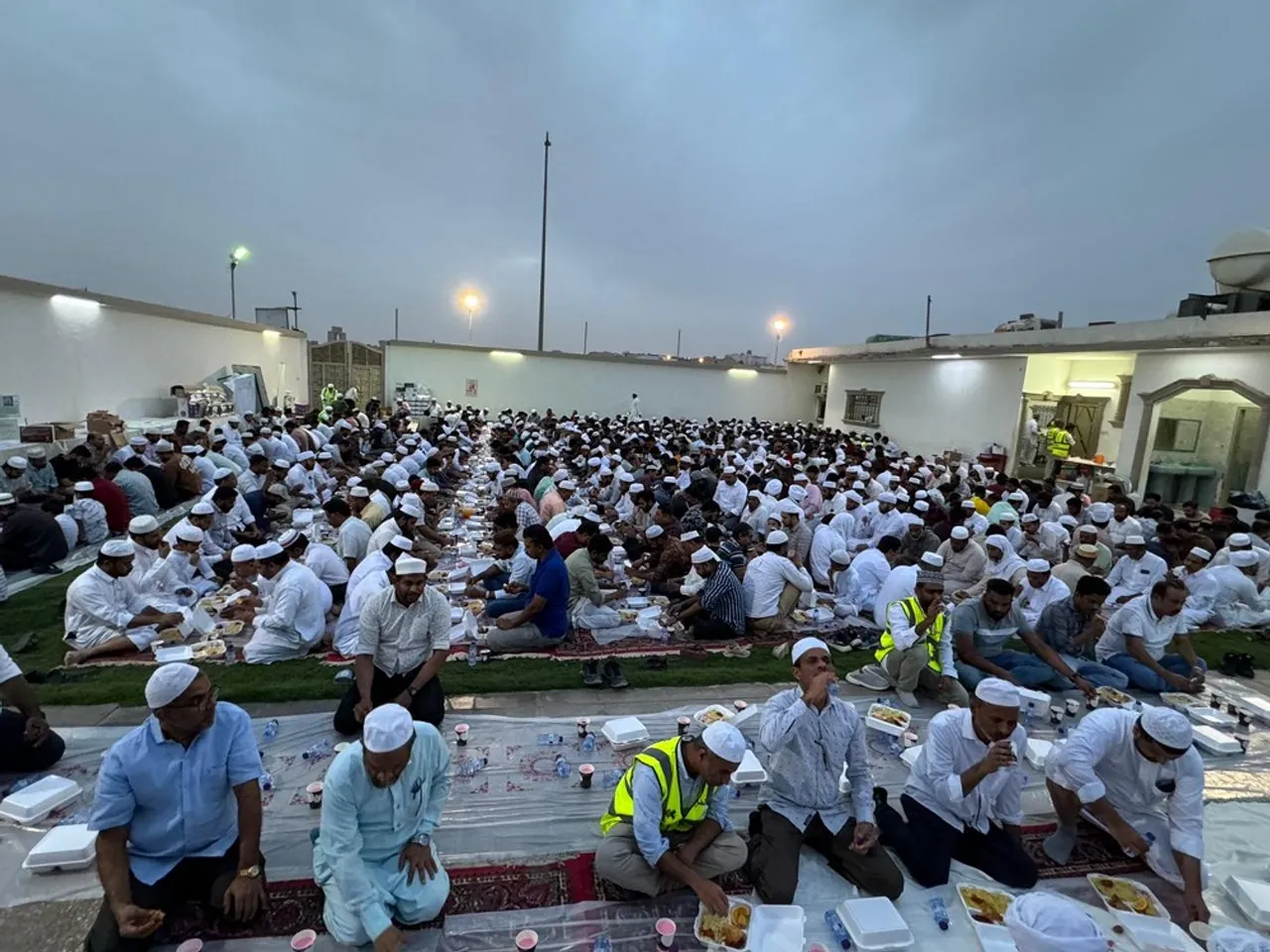 ramadan Untitleeed.jpg