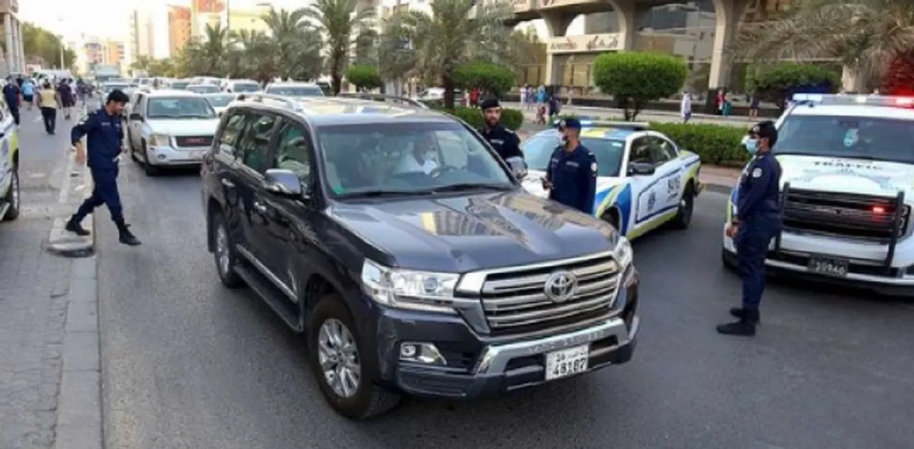 traffic Untitledop.jpg