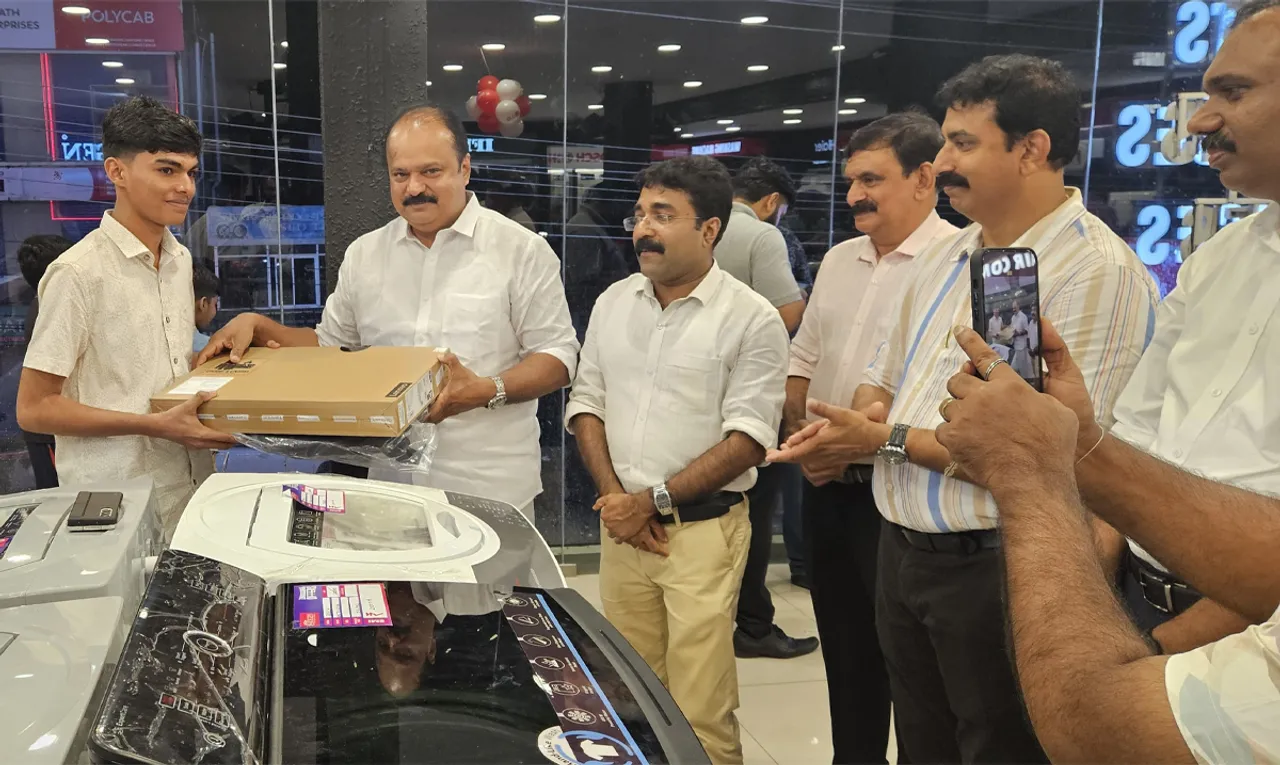 xygen anchal showroom inauguration