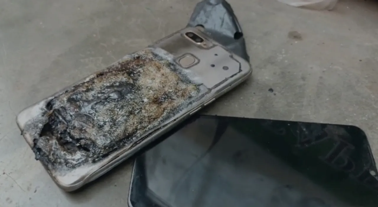 smartphone-explodes.jpg