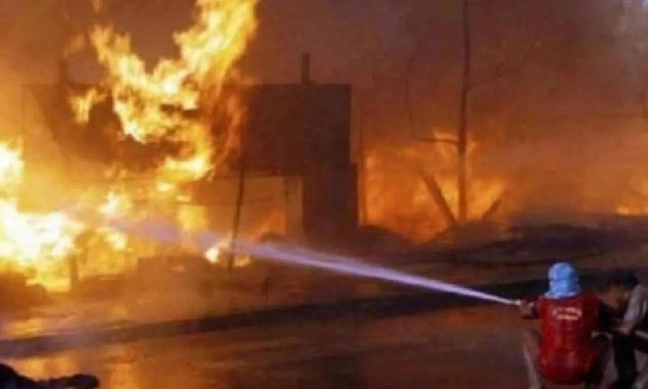 sg00_Kenya Fire