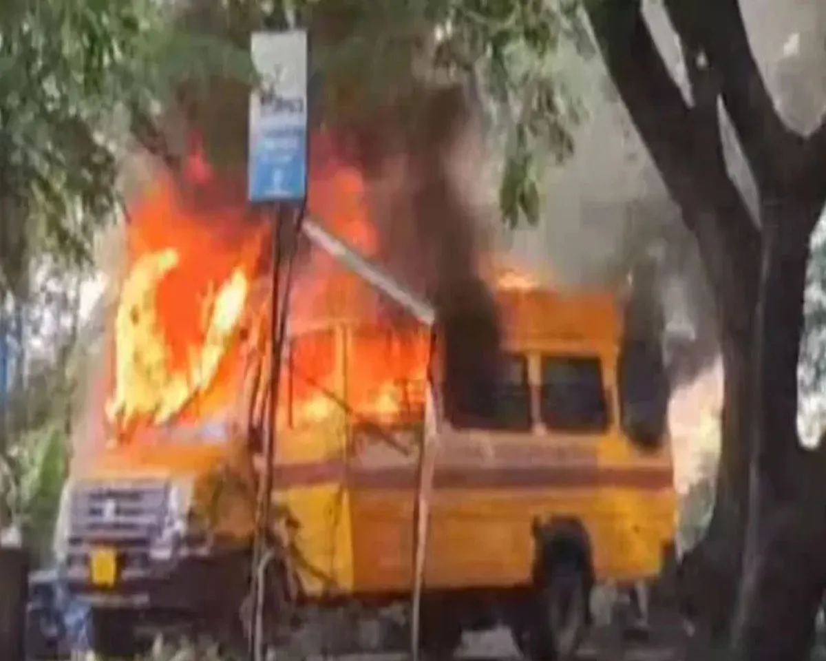 school bus fire ekm