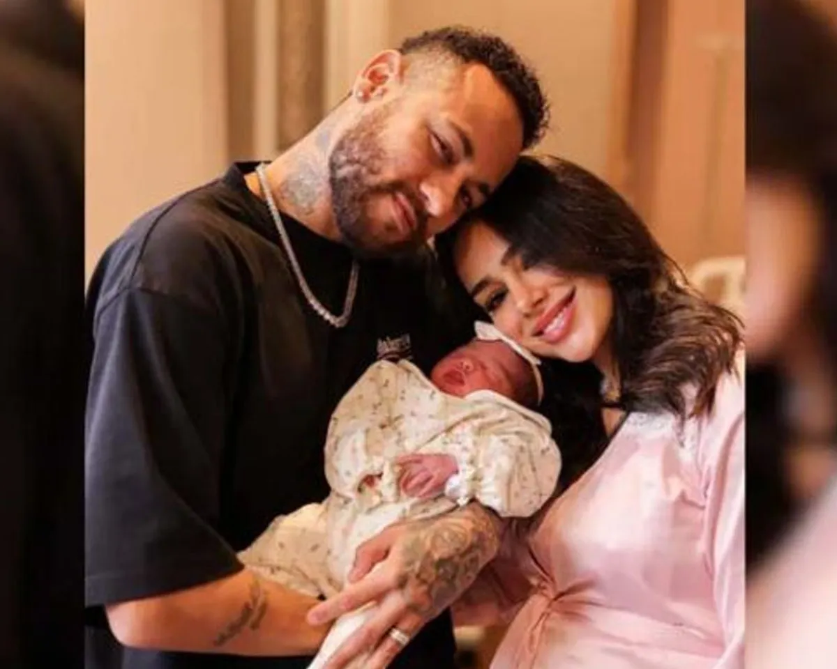 neymar family.jpg