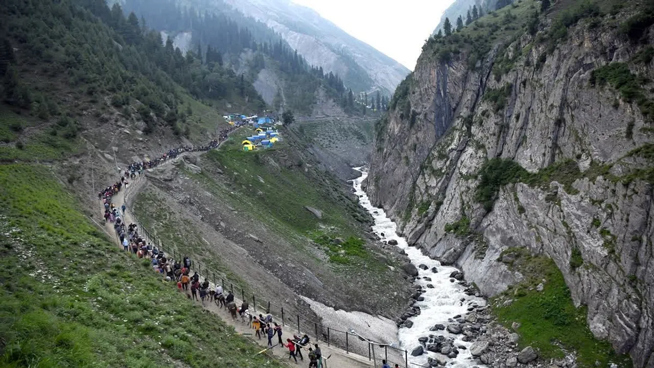Amarnath Yatra suspended