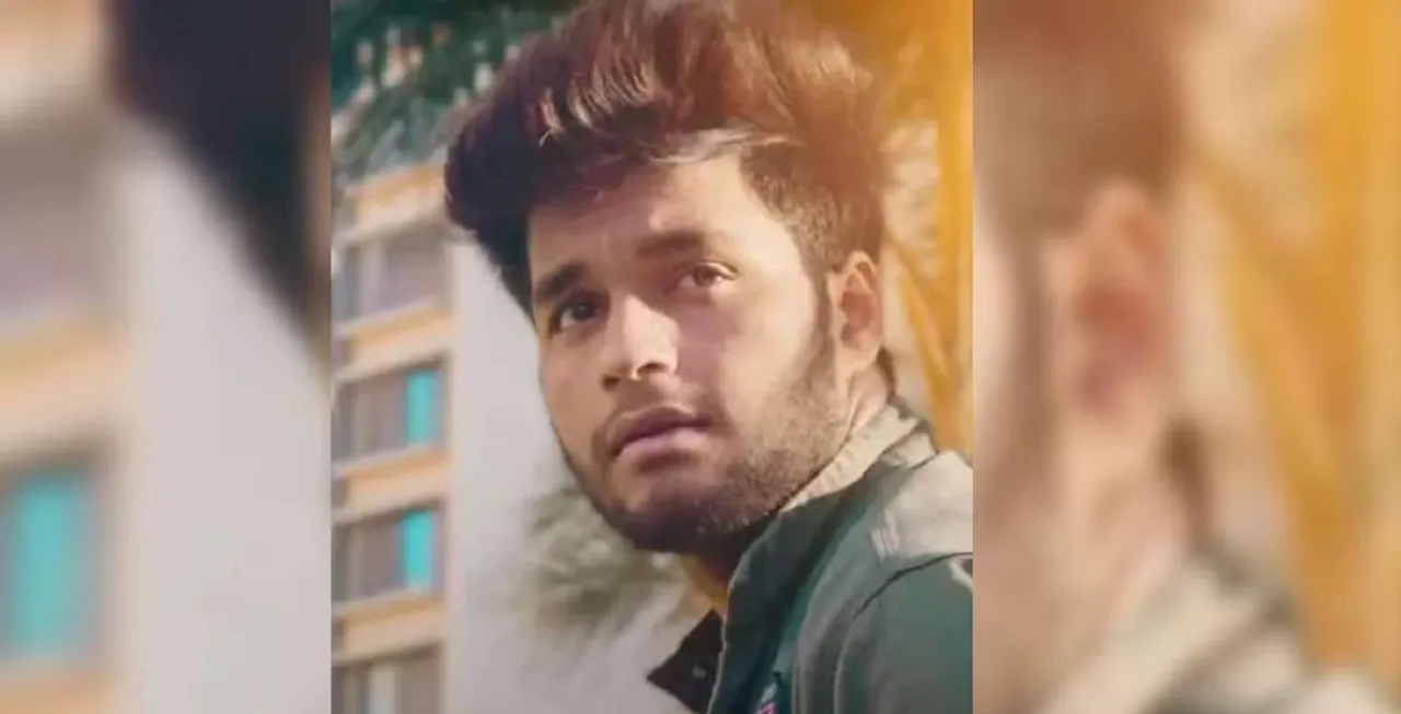 aneesh Untitled.b.jpg