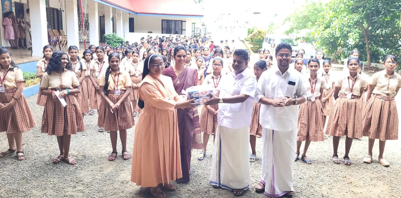 uzhavoor gramapanchayat umbrella distribution