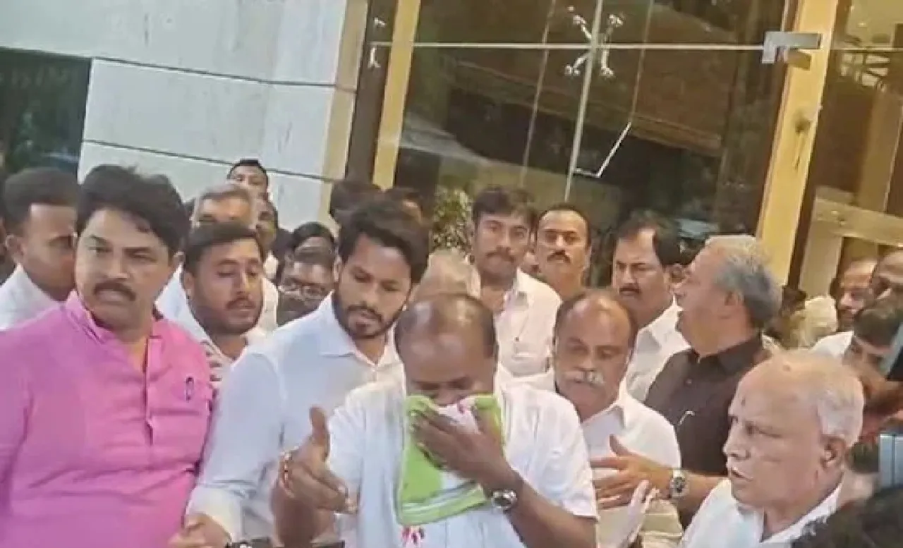 HD Kumaraswamy