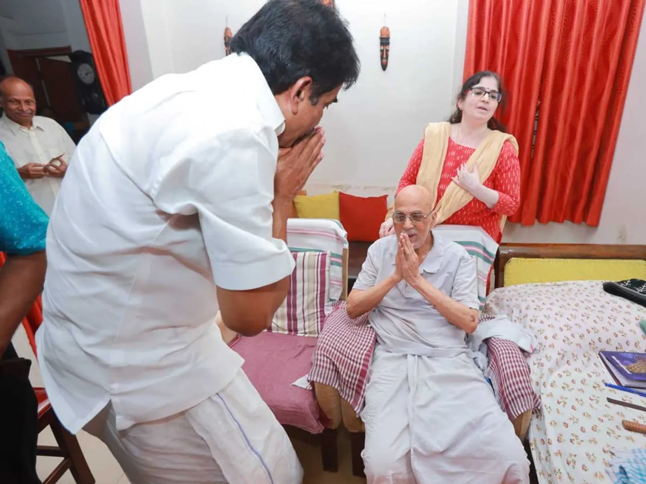 KC KALLOLI RAKHAVAN.jpg