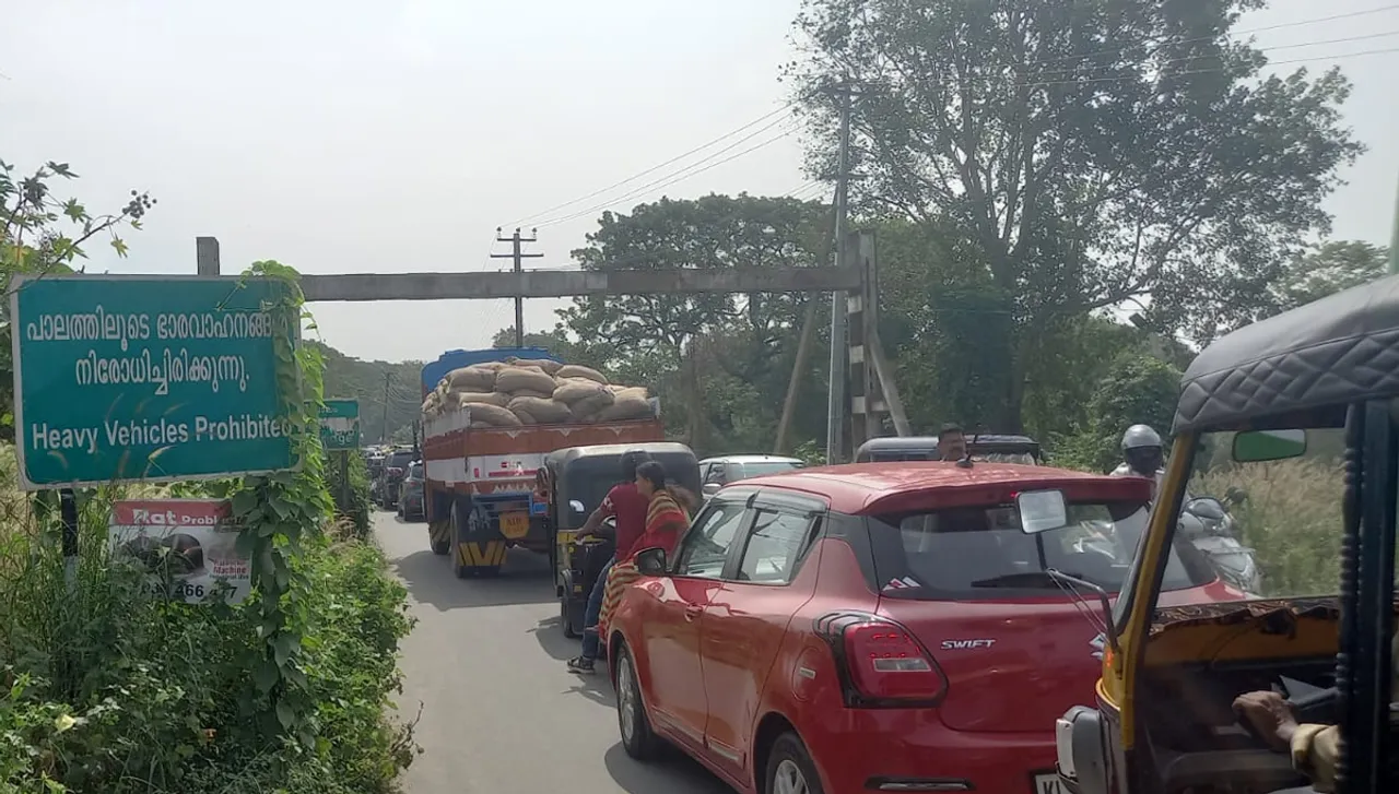 heavy vehicles on bridge