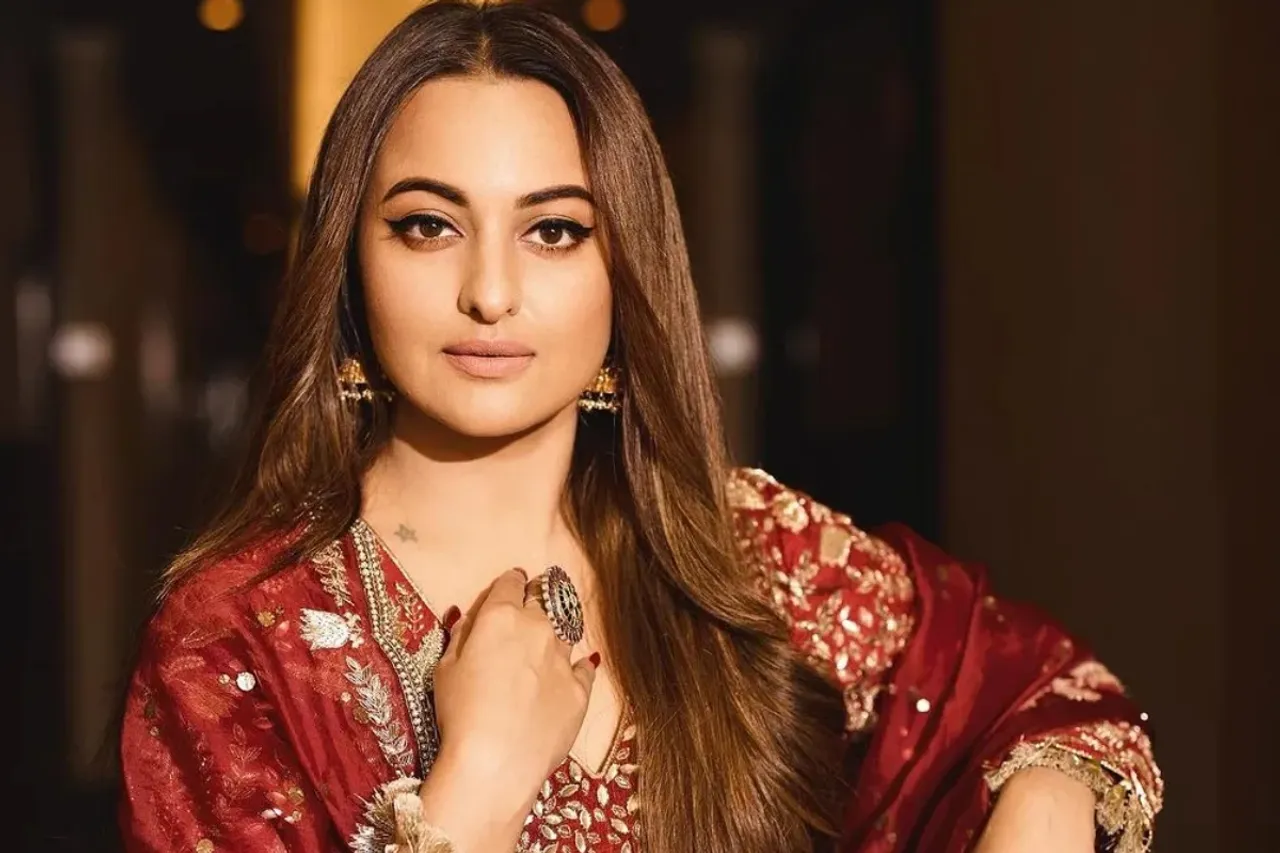 1429175-sonakshi-sinha1.jpg