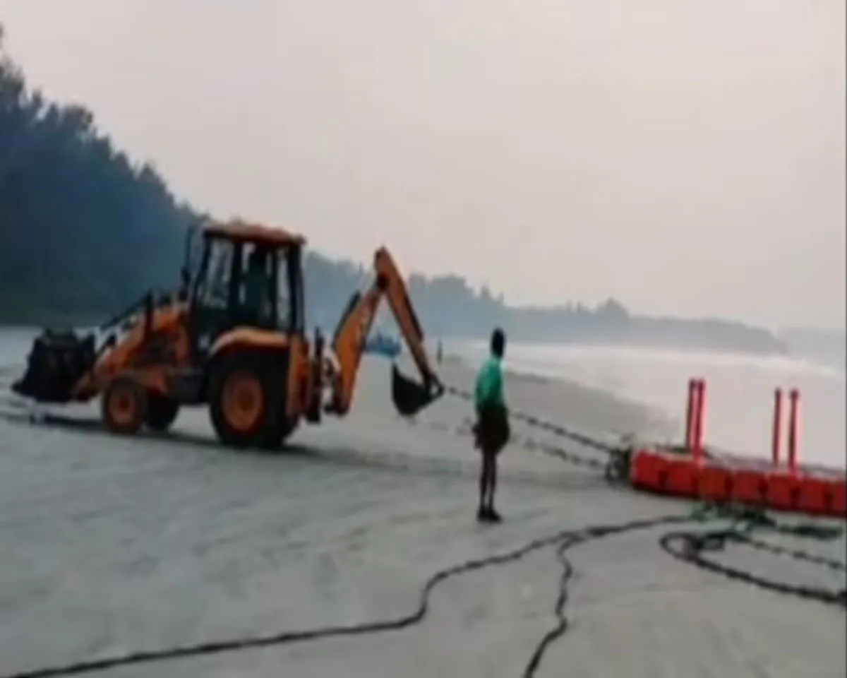 muzhapilangad floating bridge.jpg