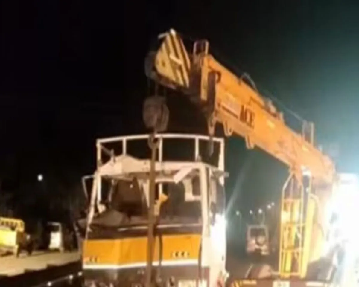 lorry acci