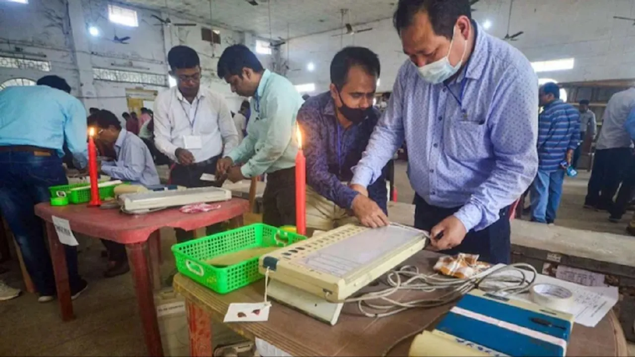 election Untitled.,87.jpg