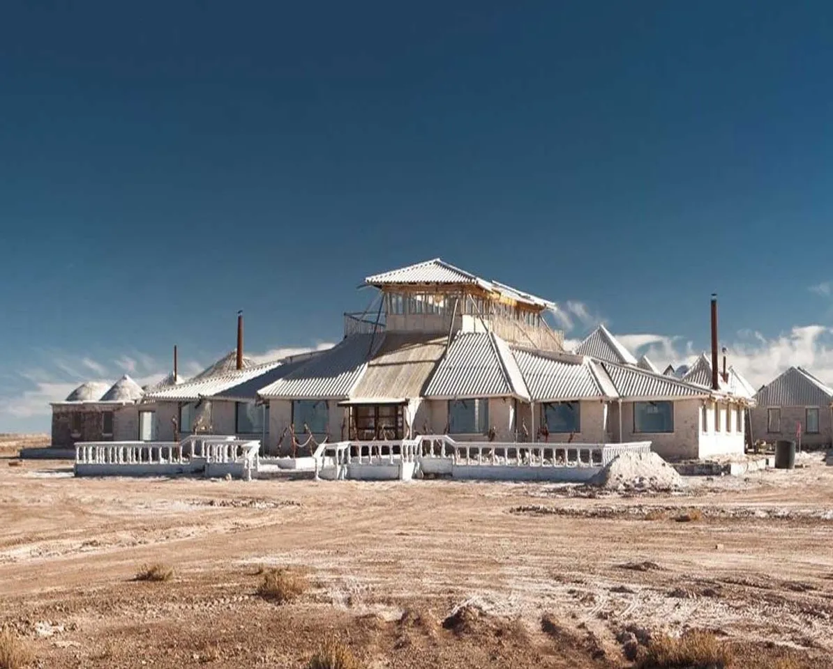 SALT HOTEL.jpg