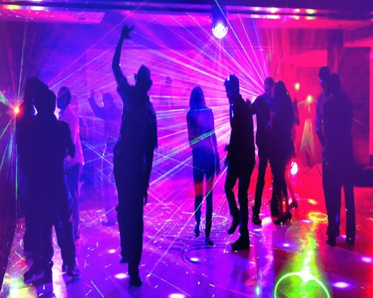DJ