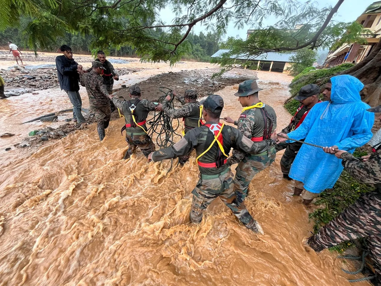 1 landslide mundakai 