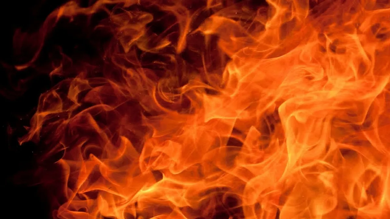 fire Untitleddi.jpg