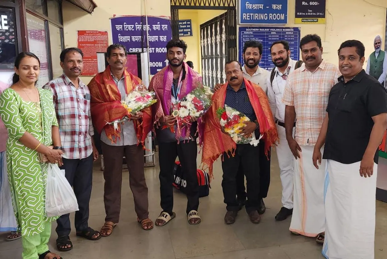 shuttle badminton champion akshith reception