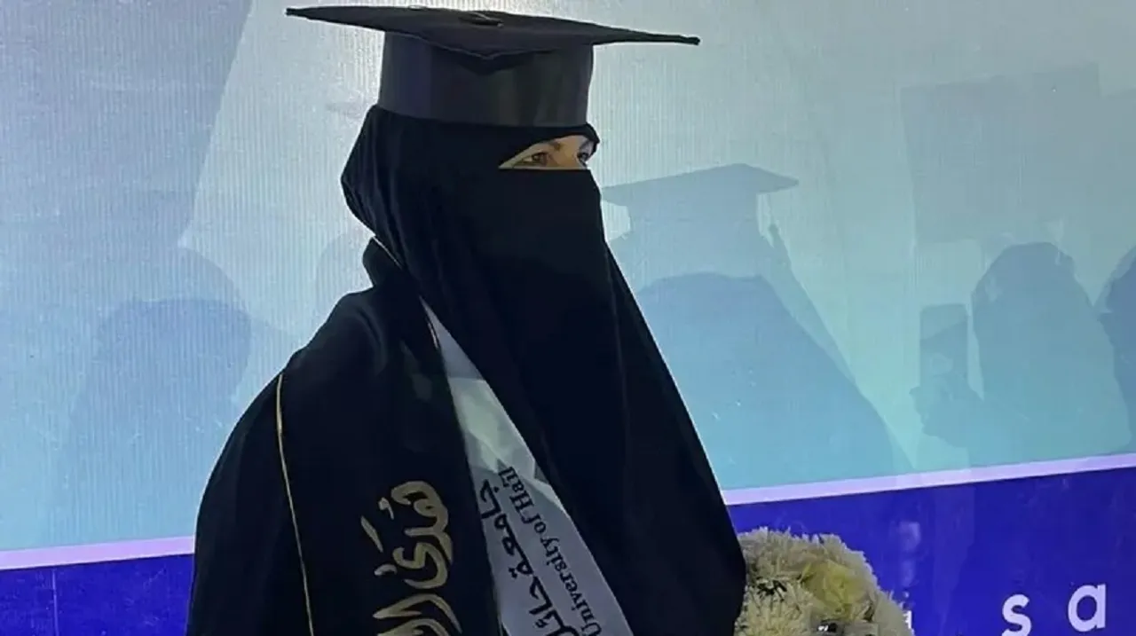 saudi untitled.03z.jpg