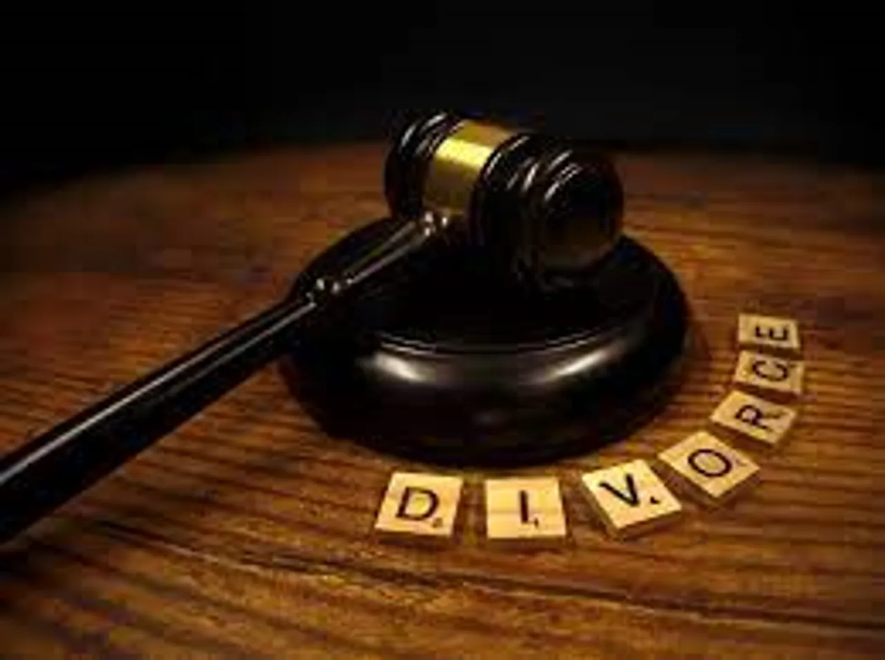 divorce news33