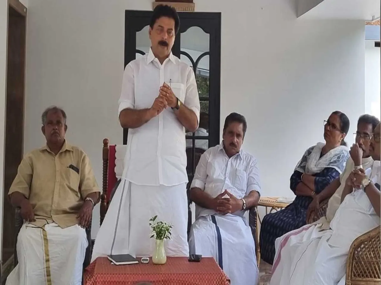 kaduthuruthi roshi.jpg