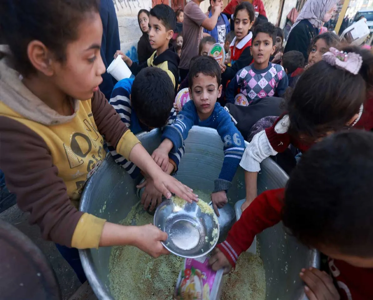 gaza childran food1.jpg