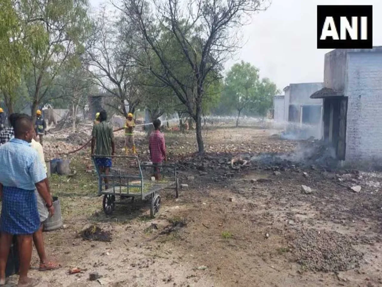 shivakashi padakkam fire1.jpg