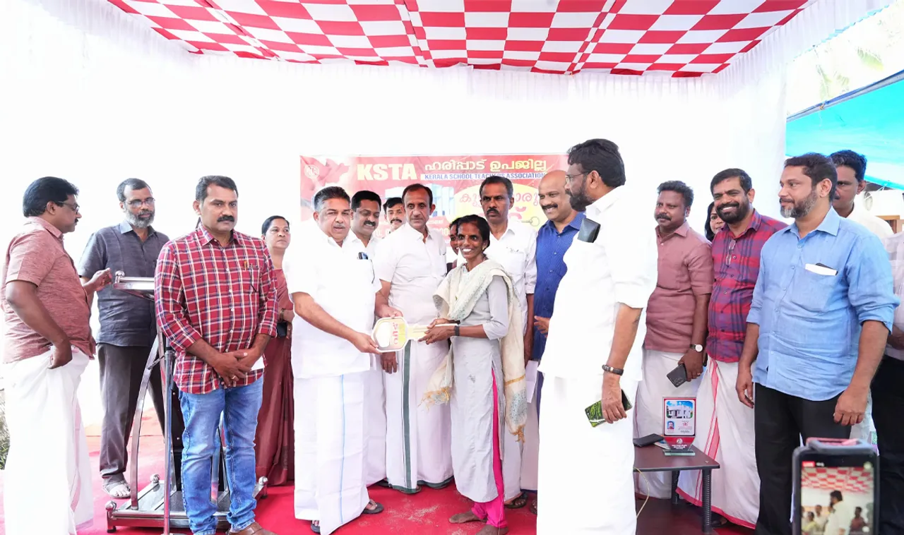 saji cheriyan house key handed over