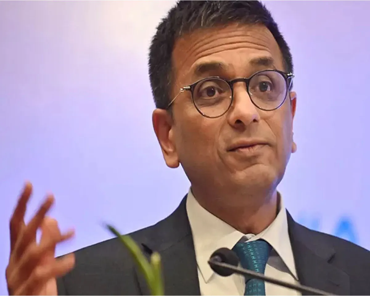dy chandrachud.jpg