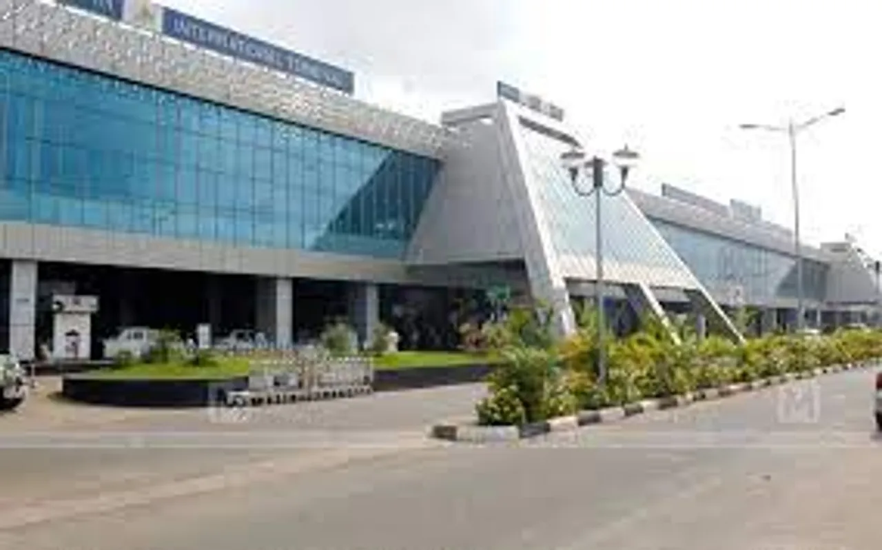 karippur airport news