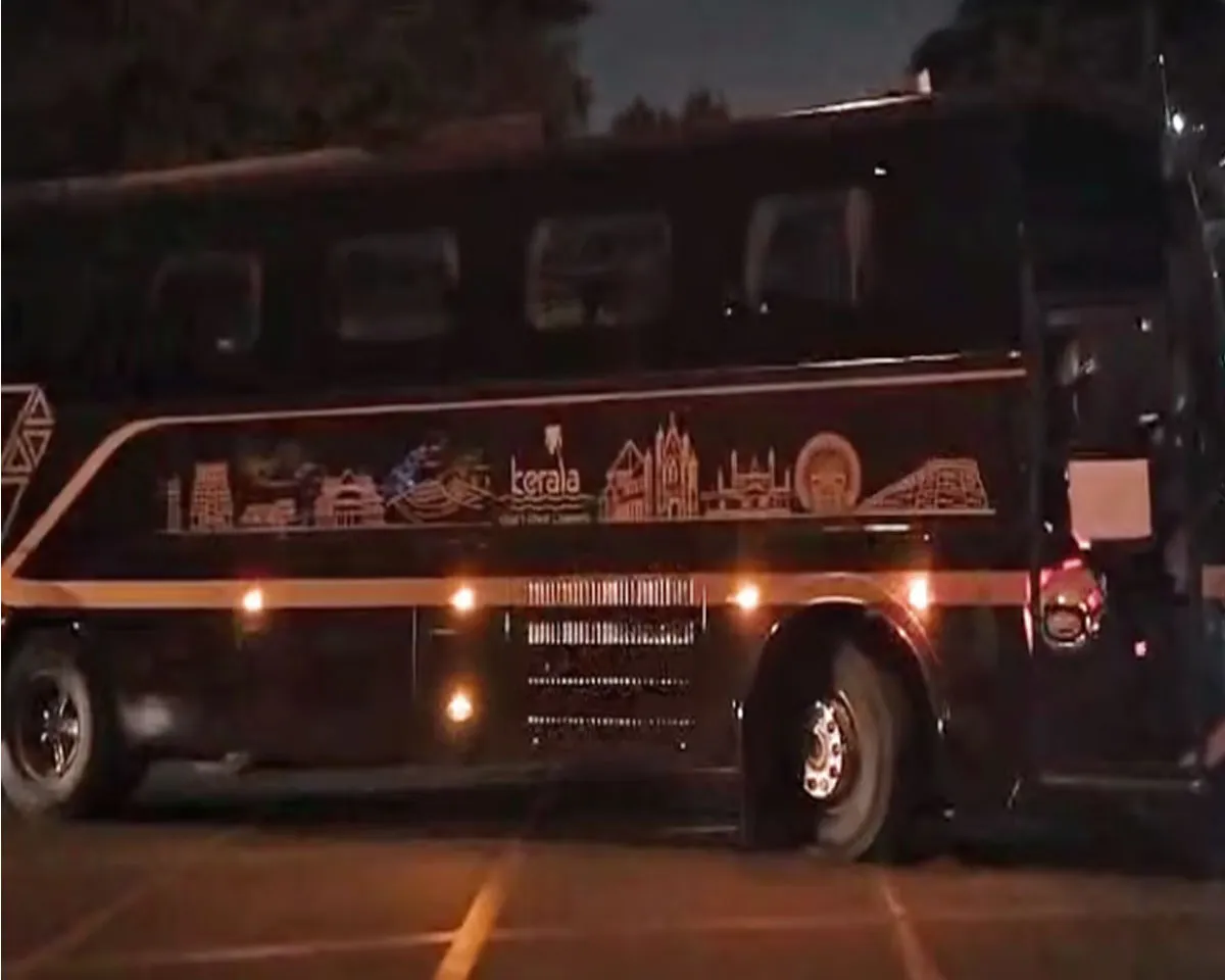 navakerala bus tvm.jpg