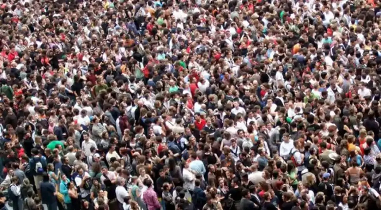 2100-ഓടെ ഇരുപത് രാജ്യങ്ങളിലെ ജനസംഖ്യ പകുതിയായി കുറയുമെന്ന് പഠനം; ജനസംഖ്യയില്‍ ഇന്ത്യ ചൈനയെ മറികടന്ന് ഒന്നാമതെത്തും