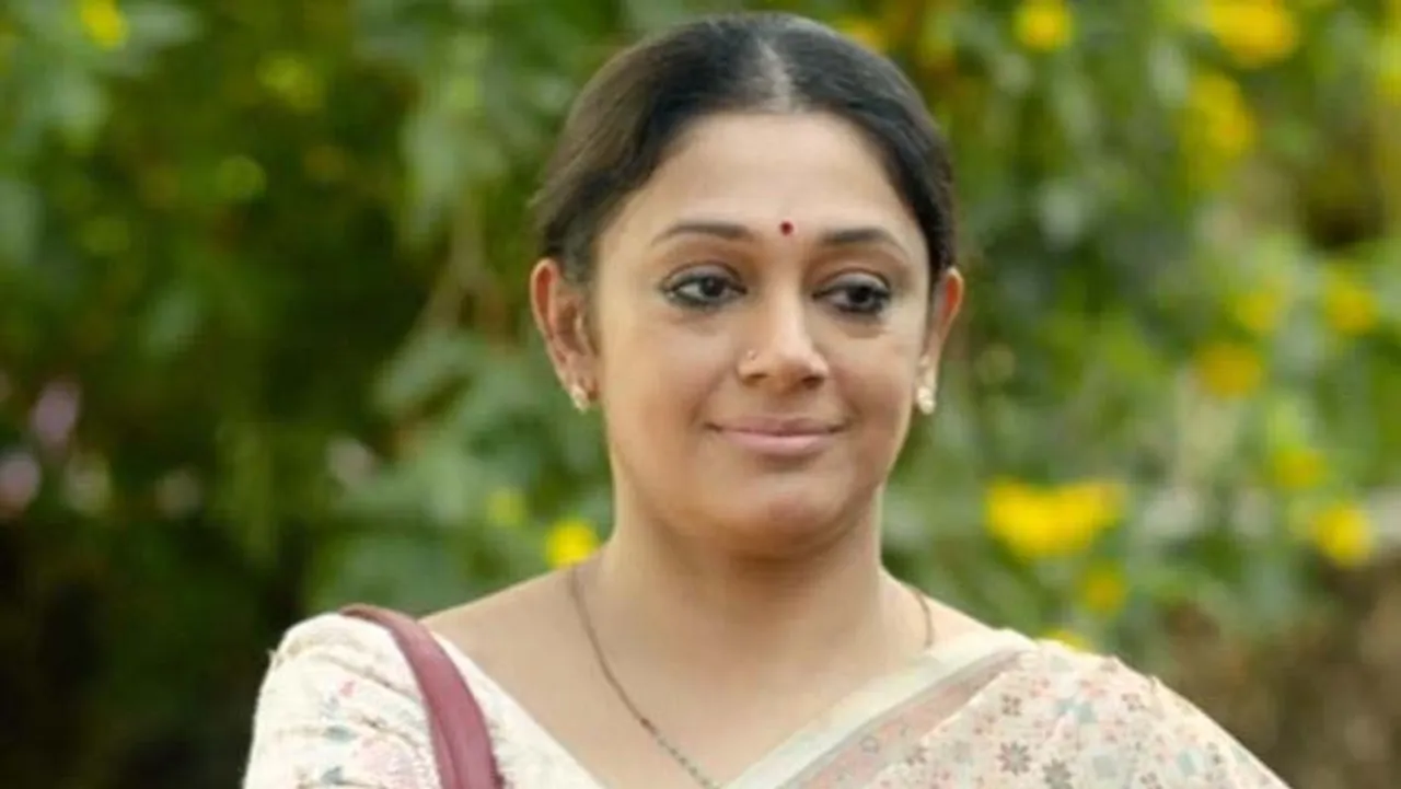 ശോഭന വിവാഹിതയാകാത്തതിന് കാരണം സൂപ്പര്‍ താരമല്ല, ആ പെണ്‍കുട്ടി ? സത്യം ഇതാണ്…